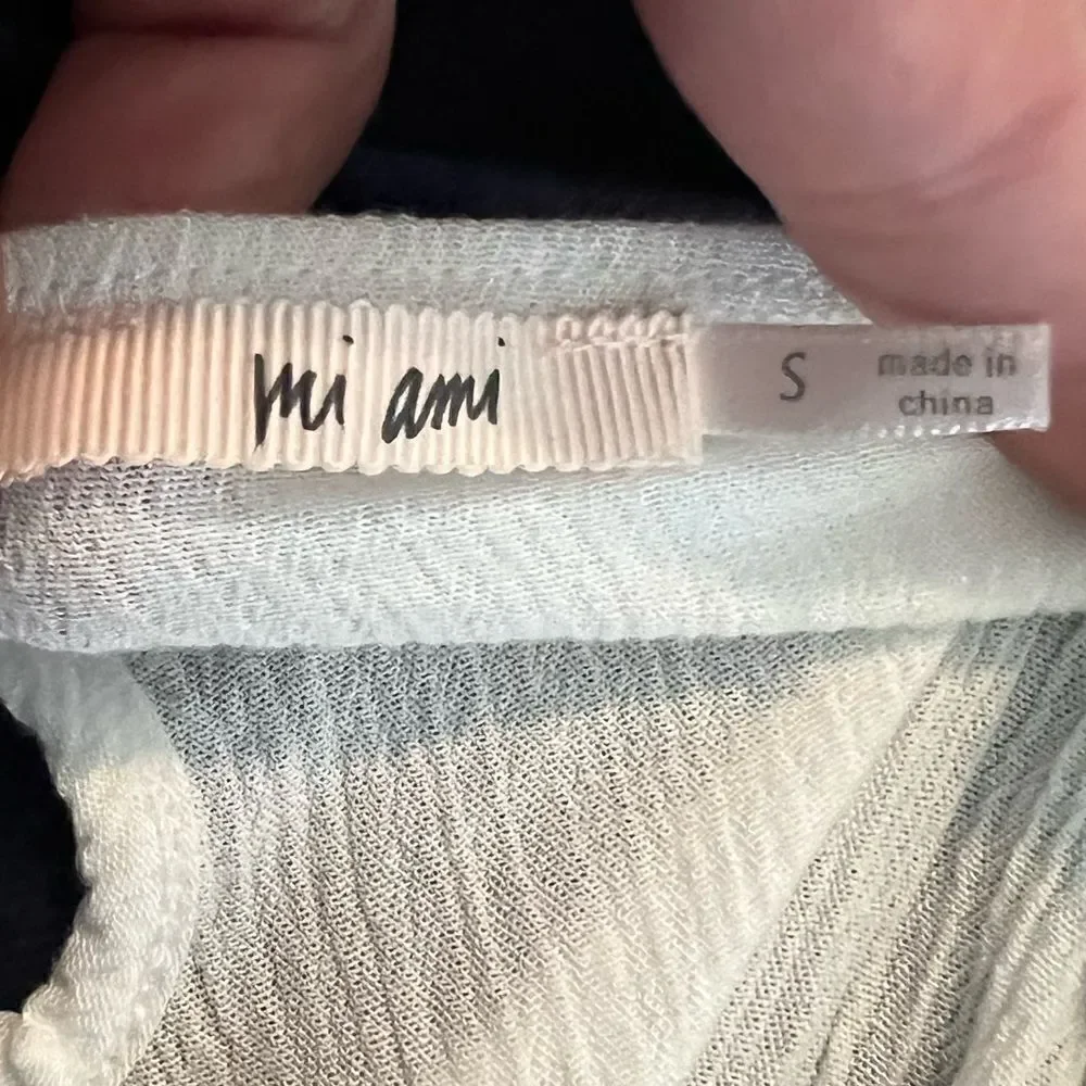 MI Ami Sleeveless Camisole Small White - Picture 5 of 5